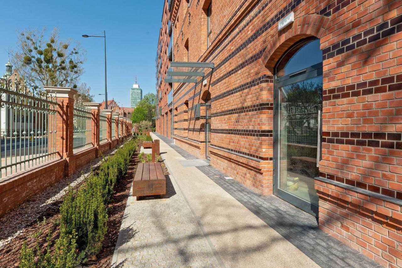 Bastion Walowa City Center & Parking By Downtown Apartments Gdansk Bagian luar foto